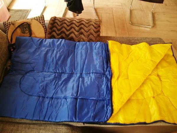 Kinder-Schlafsack, unbenutzt, blau-gelb,