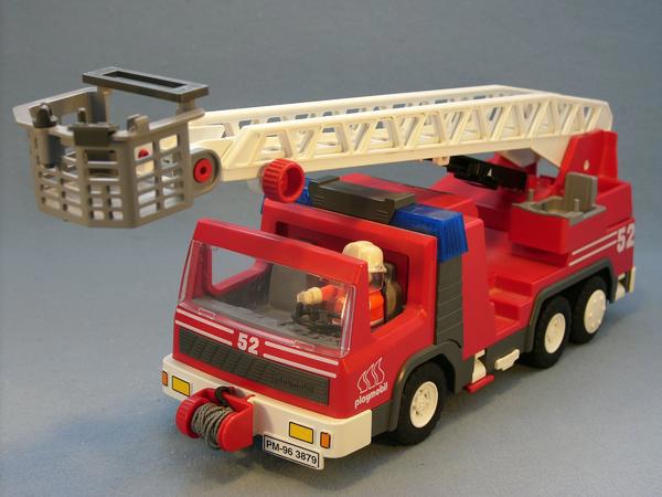 Playmobil Feuerwehr LKW #3879 neuwertig