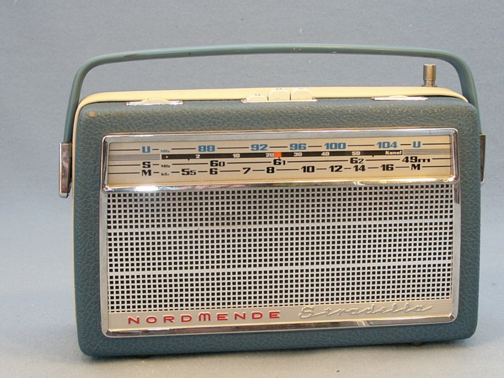 Nordmende Stradella 49m Transistor Radio neuwertig 60er Jahre