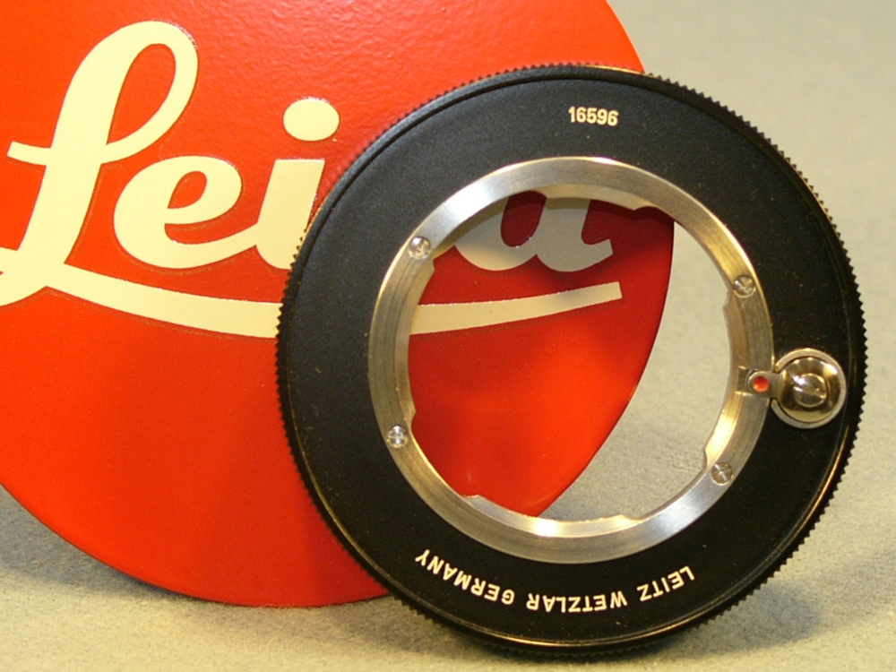Leica UOOND Zwischenring für Balonett Objektive am Balgengerät