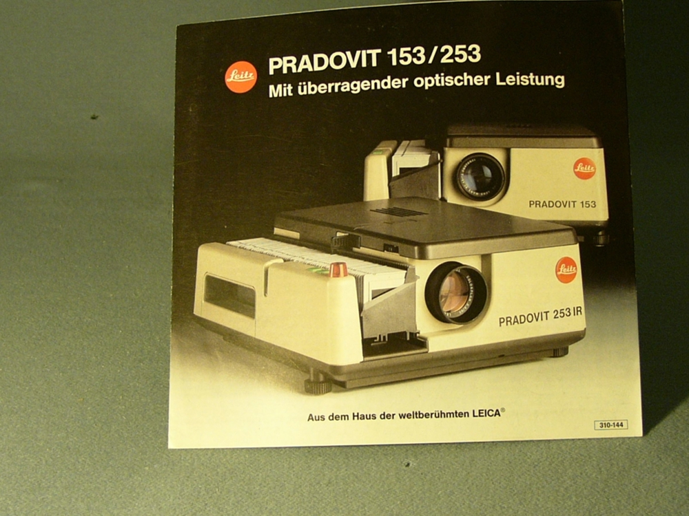 Leica Pradovit 153-253 Projektor Prospekt