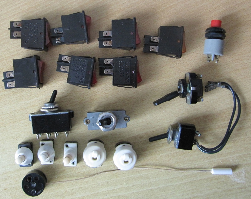 Verschiedene Schalter, Einbauschalter, Lampen-   Geräteschalter