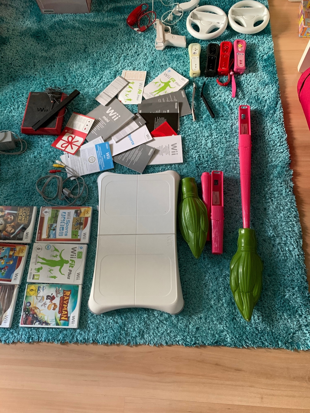 Wii mini mit 9 Spiele