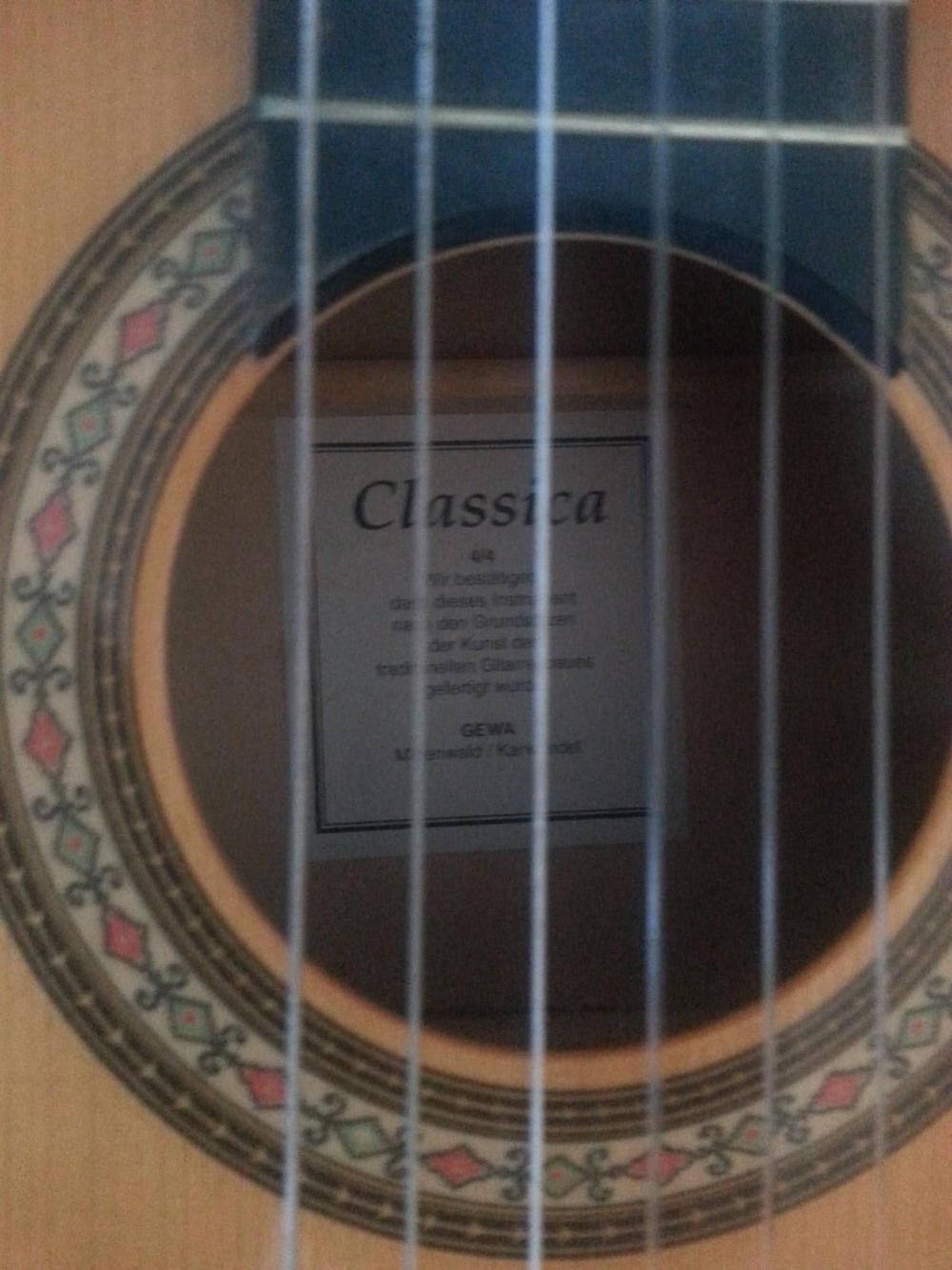 Klassische CLASSICA 1/1 - Gitarre inkl Gitarrentasche + Pckg Extra-Saiten