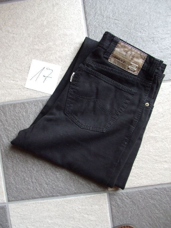 Joker Jeans Double Saddle Stiched 31/32