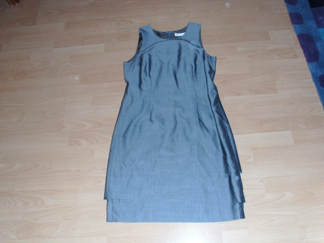 Kleid von Apriori, grau, Gr. 42 NEU