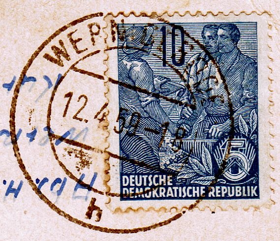 Briefmarke DDR Fünfjahresplan 10 Pfennig auf AK.