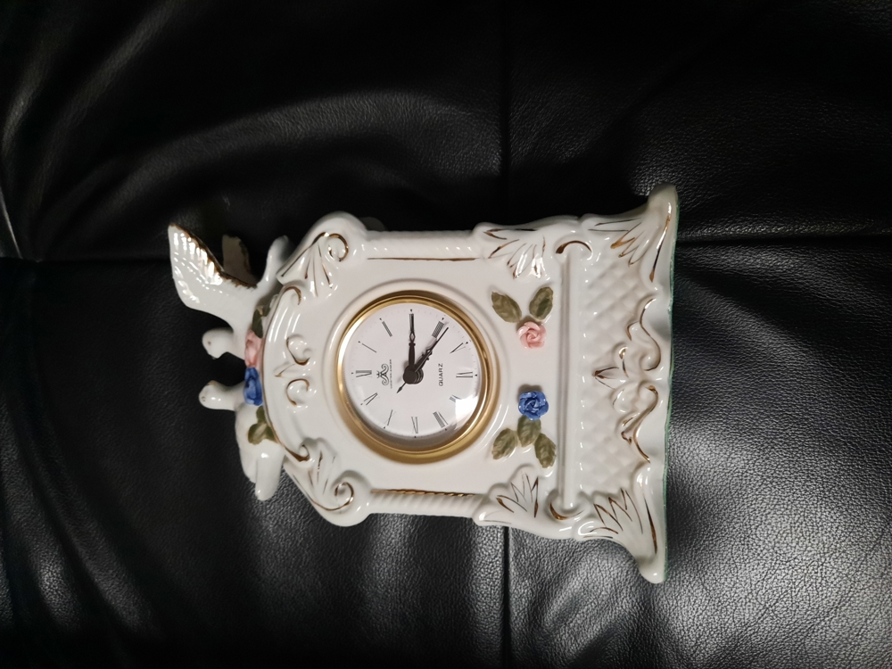 Meister Anker Porzellan Tisch und Kaminuhr