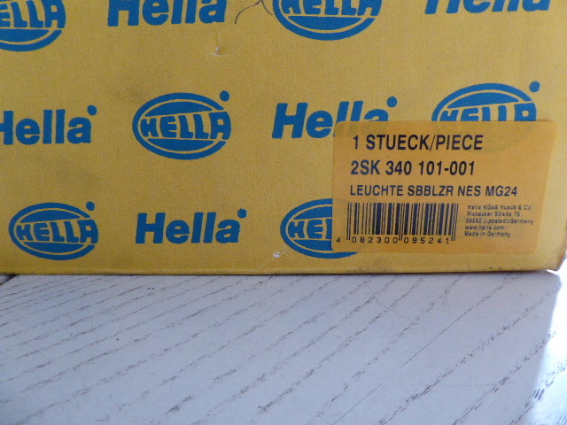 Hella Heckleuchte 2SK340101-001