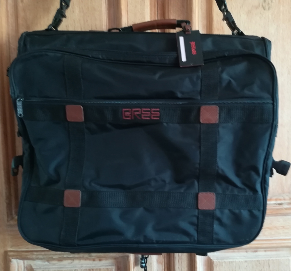 BREE Kleidersack (Koffertasche) günstig abzugeben