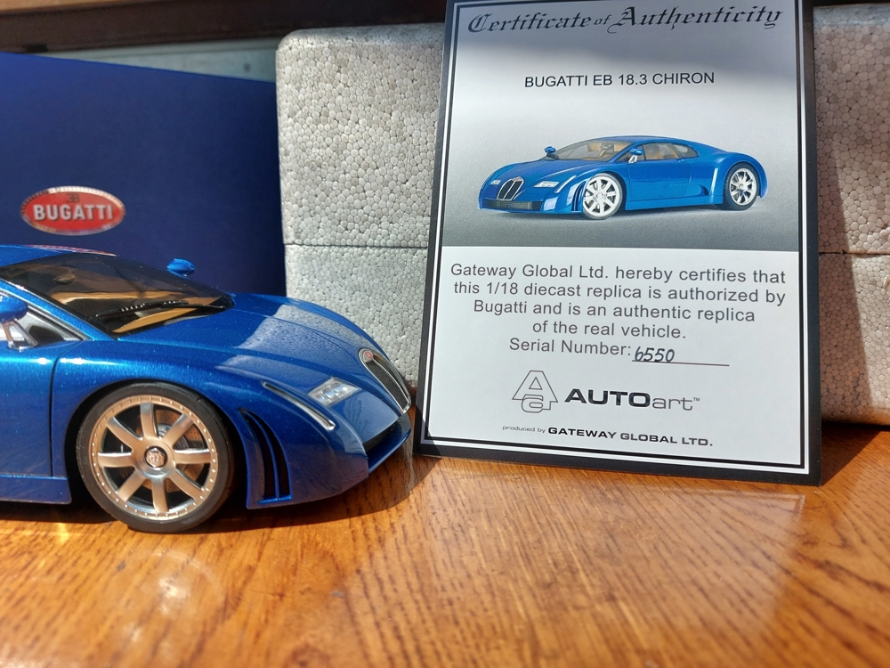 1:18 AUTOart Bugatti EB 18.3 Chiron Concept - Blue - 70911 - BOX