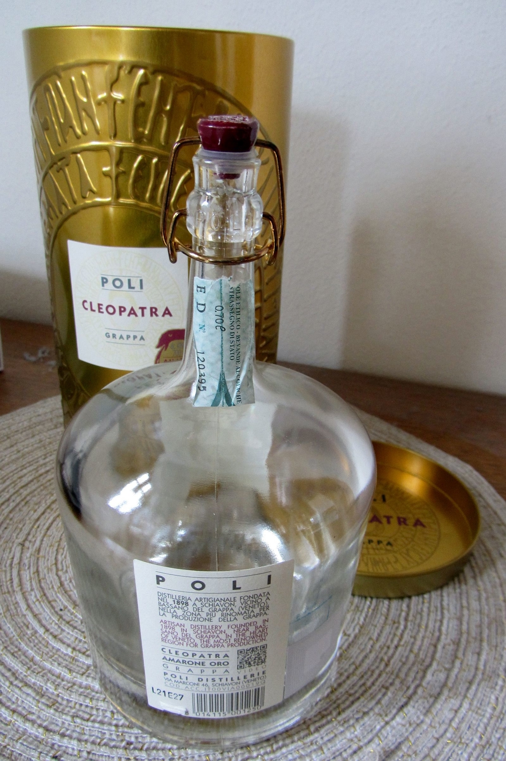 Grappa Poli Cleopatra Amarone Oro 700 ml leere Flasche in OVP