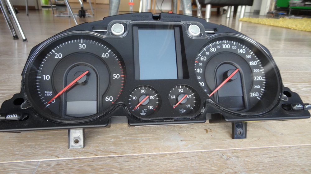Schöner Tacho VW Passat 3c B6 3C0920871K KI Kombiinstrument MFA+ C3 KI A2C53194181 A2C53244181