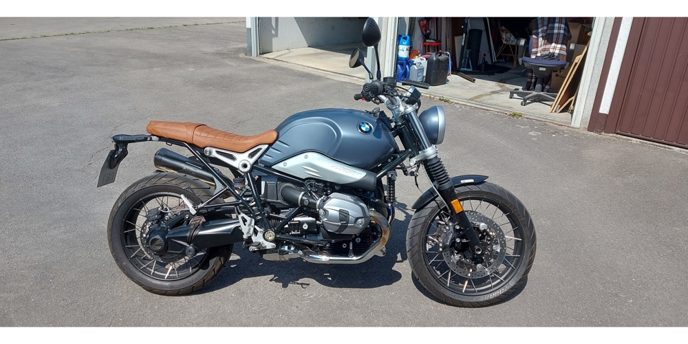 BMW R nineT