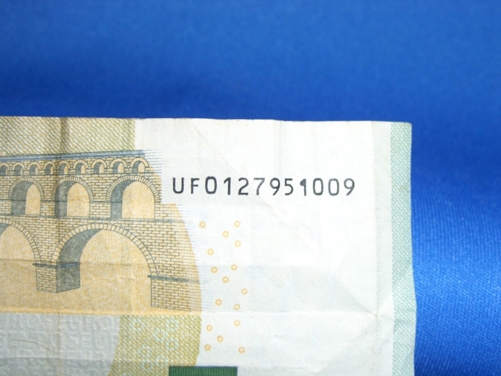 " Ausserirdisches " Geldschein / Seltene Seriennummer