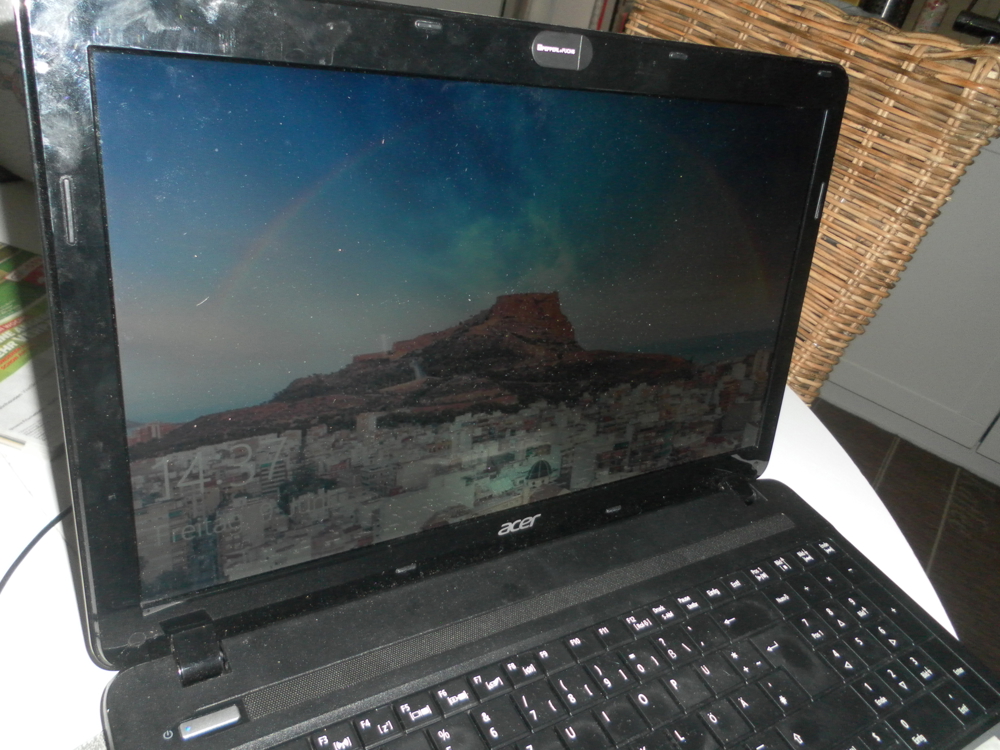 Acer Aspire (15,6", DVD, i3, 4GB RAM) Laptop / Notebook
