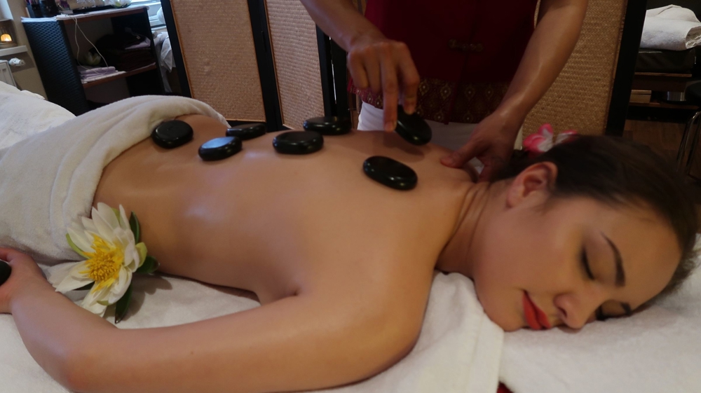Hot & Coold Stone Massage, Wellness, Massage, Relex