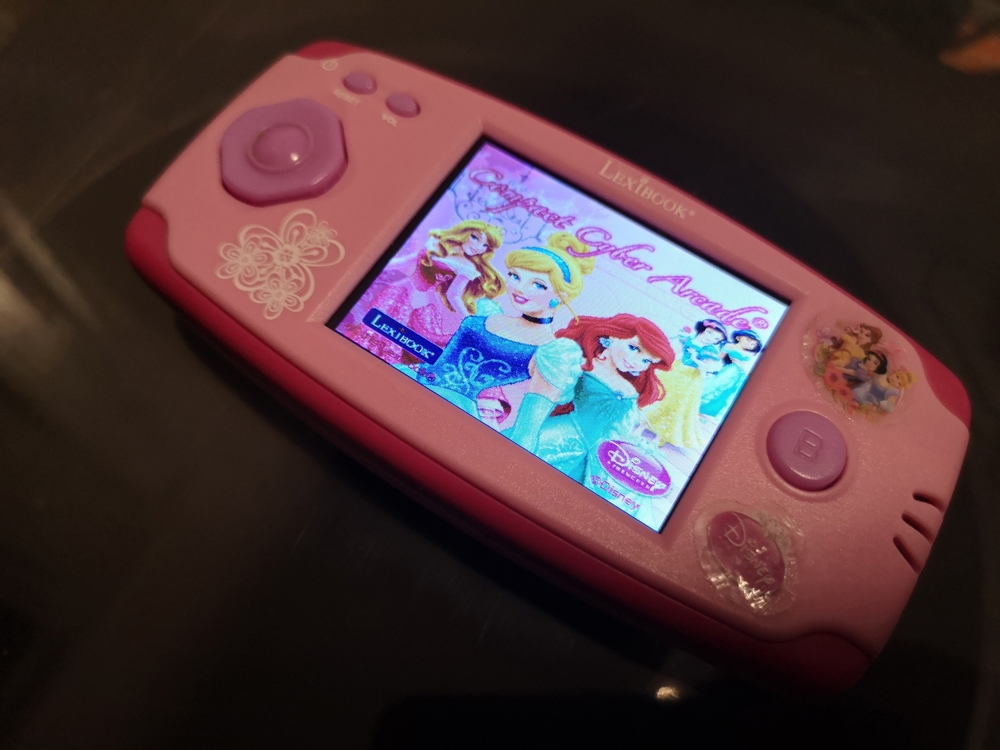 Lexibook JL2365DP Disney Princess Compact Cyber Arcade Konsole