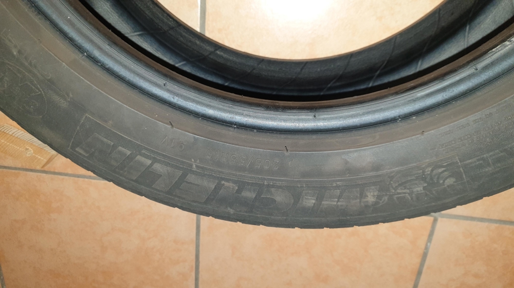 2 Sommer Reifen 205/55R16 Michelin Primacy 3