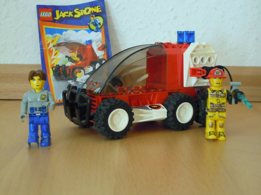 LEGO JACK STONE, Feuerwehrauto und Rettungsboot-Transporter