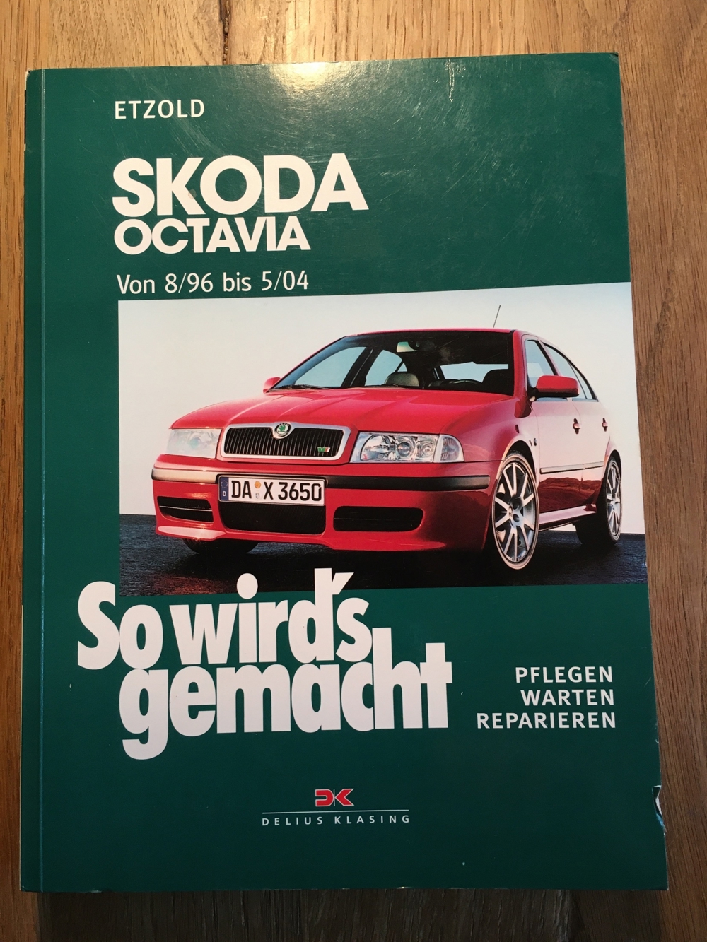 Reparaturhandbücher VW T4 und Skoda Oktavia
