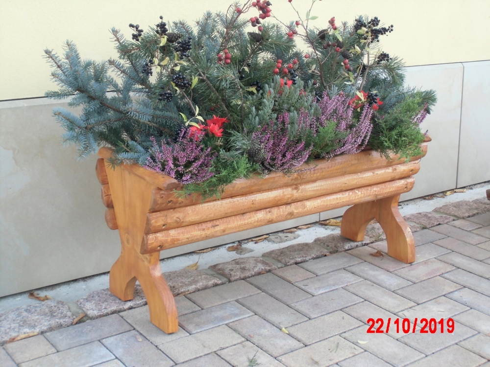 Minihochbeet,Rustikaler Pflanzkübel, Unikat, Holz aus nachhaltigen Anbau