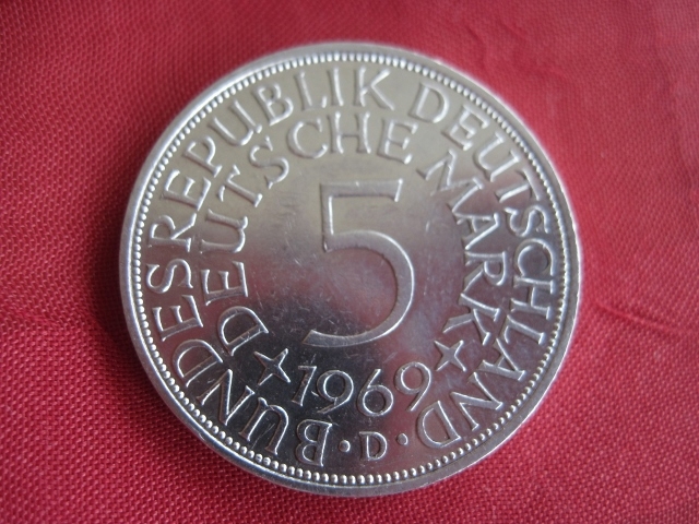 Silbermünze 5 DM 1969 D = München Silberadler . Erhaltung siehe Fotos