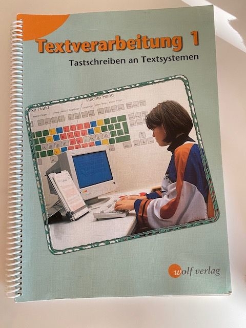 Buch Textverarbeitung 1 Tastenschreiben an Textsystemen
