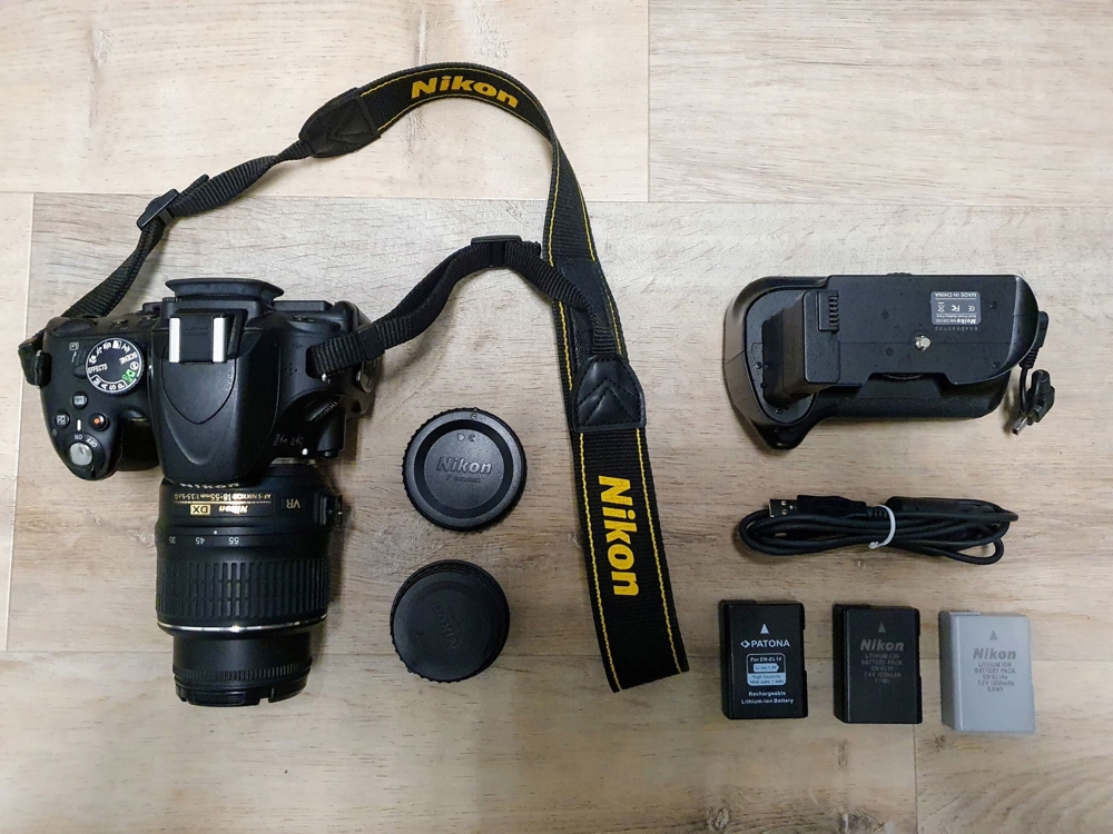 Nikon D5100 KIT VR 18-55mm Objektiv + 36 TSd. Auslösungen