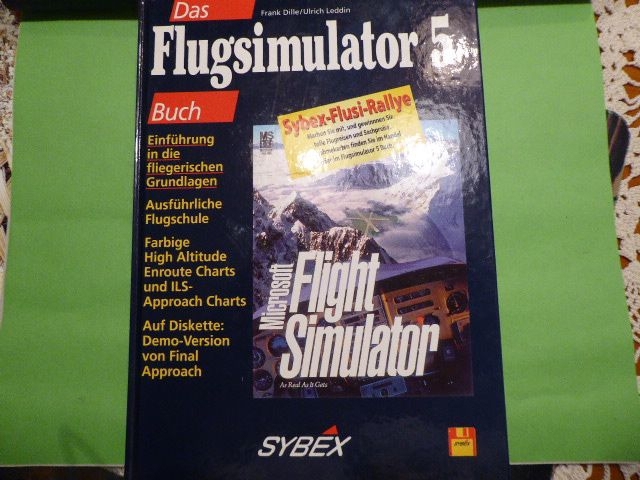 Das Flugsimulator 5 Buch (mit Diskette) 1994 ISBN 3887452615