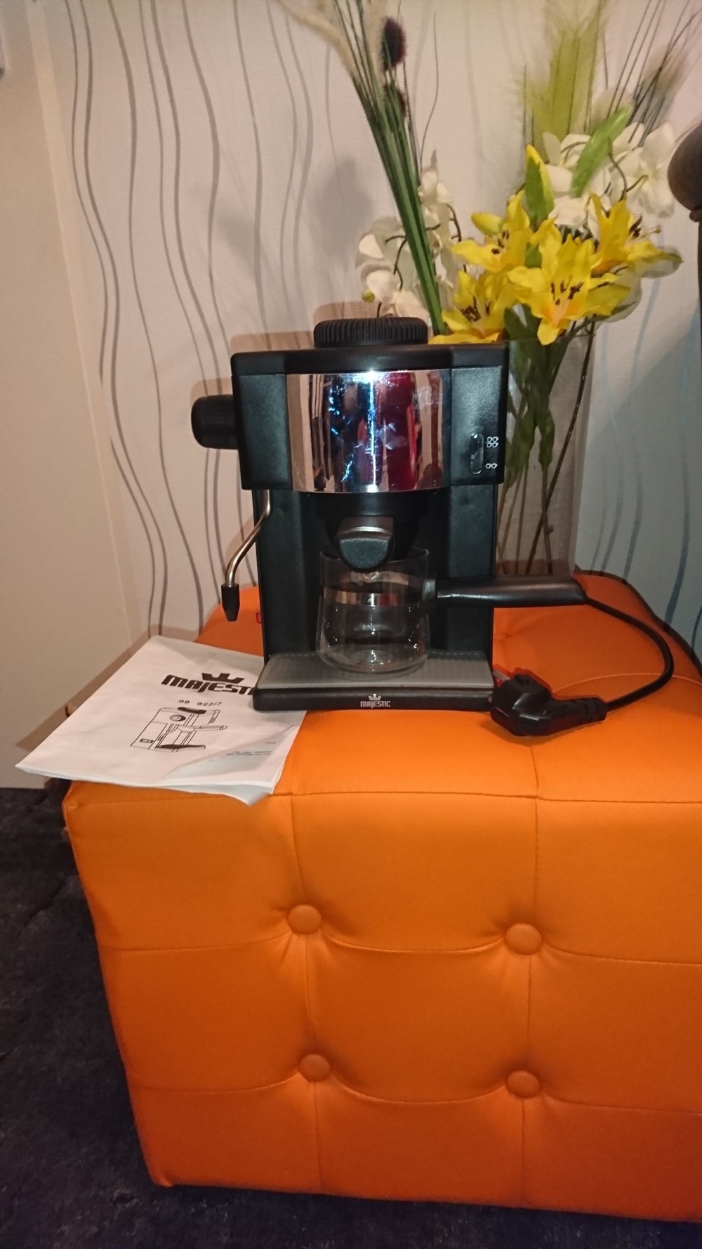 Majestic Mini Kaffee / Tee Maschine