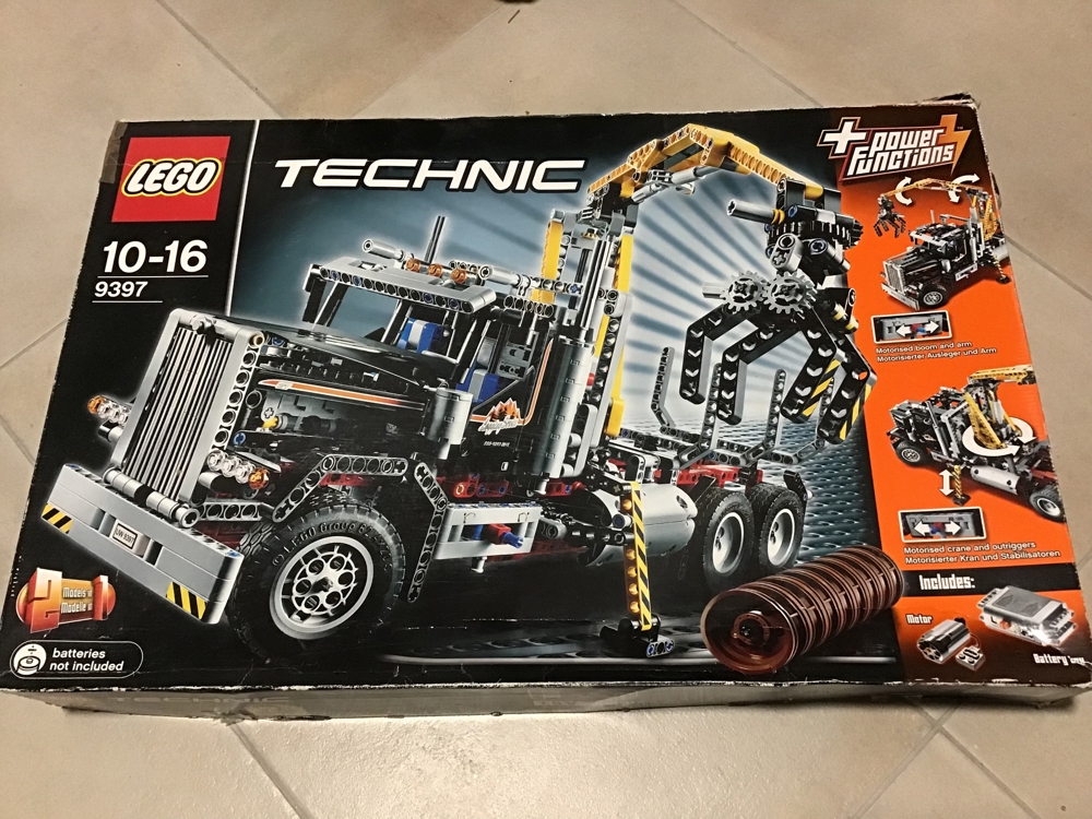 Lego Technik 9397 2-in-1 Holztransporter