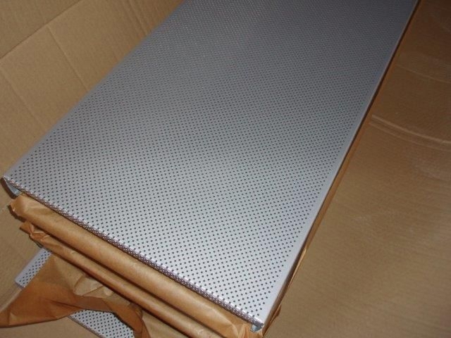 Metalldecke / Paneeldecke - NE (Nagelstutz und Eichler) Metalldeckensystem Paneel 3400 G Modul 300