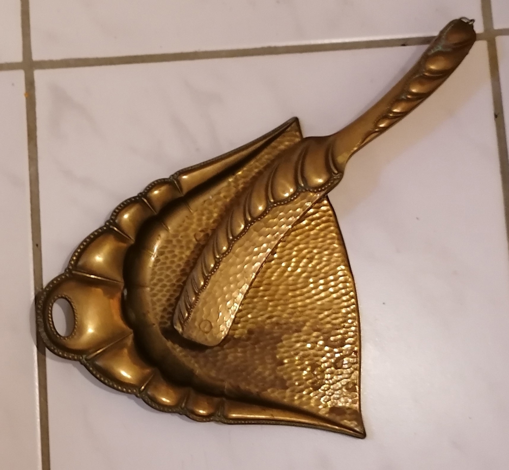 Original altes Tischkehrset aus Messing, Jugendstil