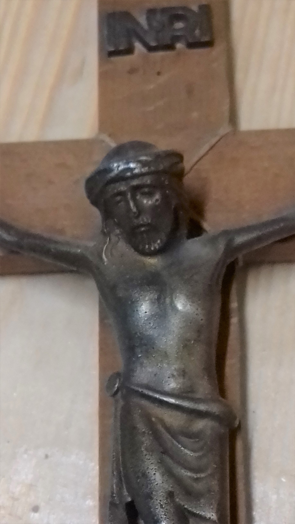Antikes Kruzifix schlicht Holz 29,5 cm hoch