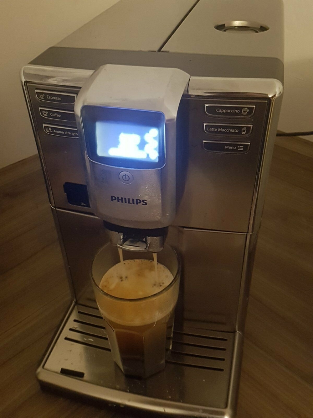 Philips Kaffeevollautomat EP5365