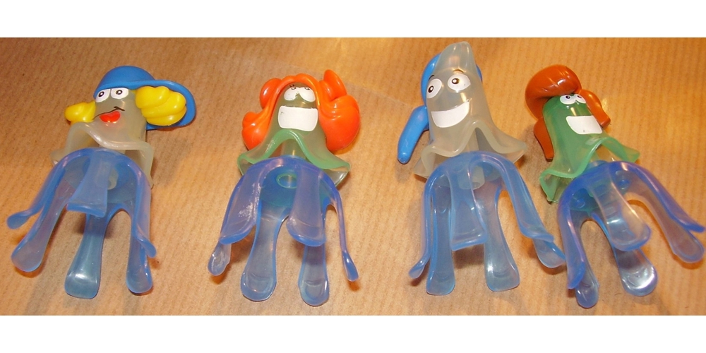 Ü-Ei 836 2006 Quallen machen blau 4 verschiedene Figuren gebraucht gut erhalte Ferrero Kinder Figur
