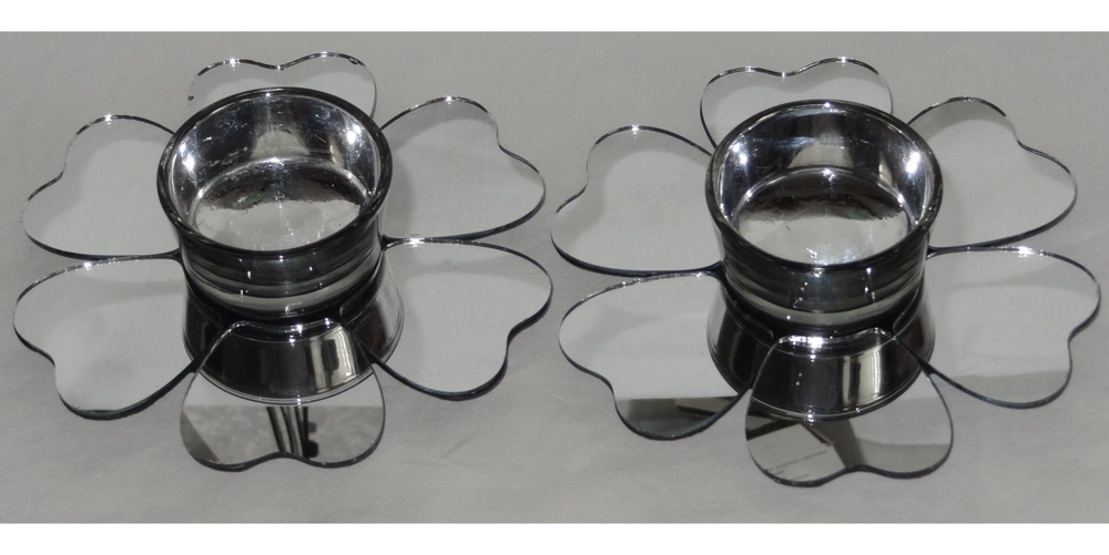 DL Goldbach Kerzenhalter Teelichthalter 2 Stück Blütenform Spiegel  12,3 wenig benutzt Kerzenständer