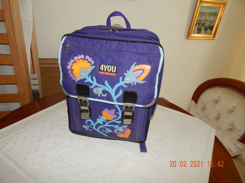 Schulranzen Schulrucksack von 4You The Original in lila Farbe