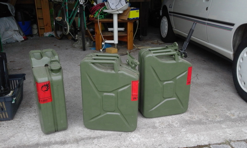 Blechkanister ffür Dieselsprit