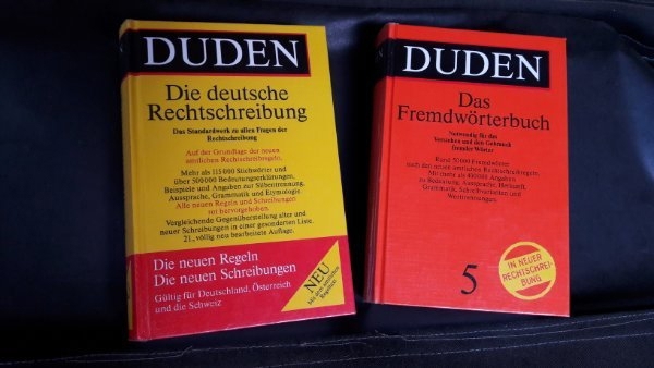 DUDEN - Rechtschreibung + Fremdwörterbuch