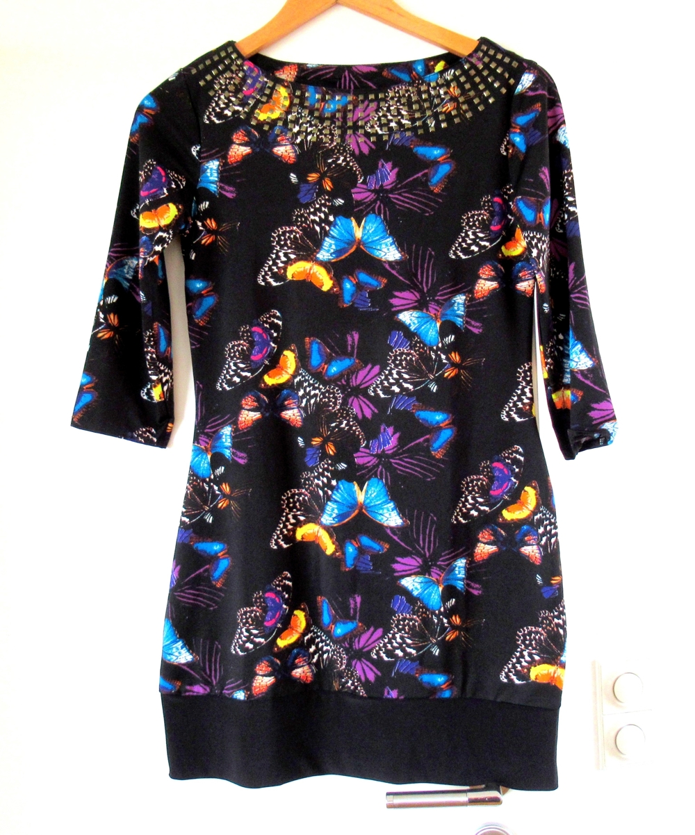 NEUWERTIGEs schickes schwarzes Kleid mit Schmetterlingen Gr. 38