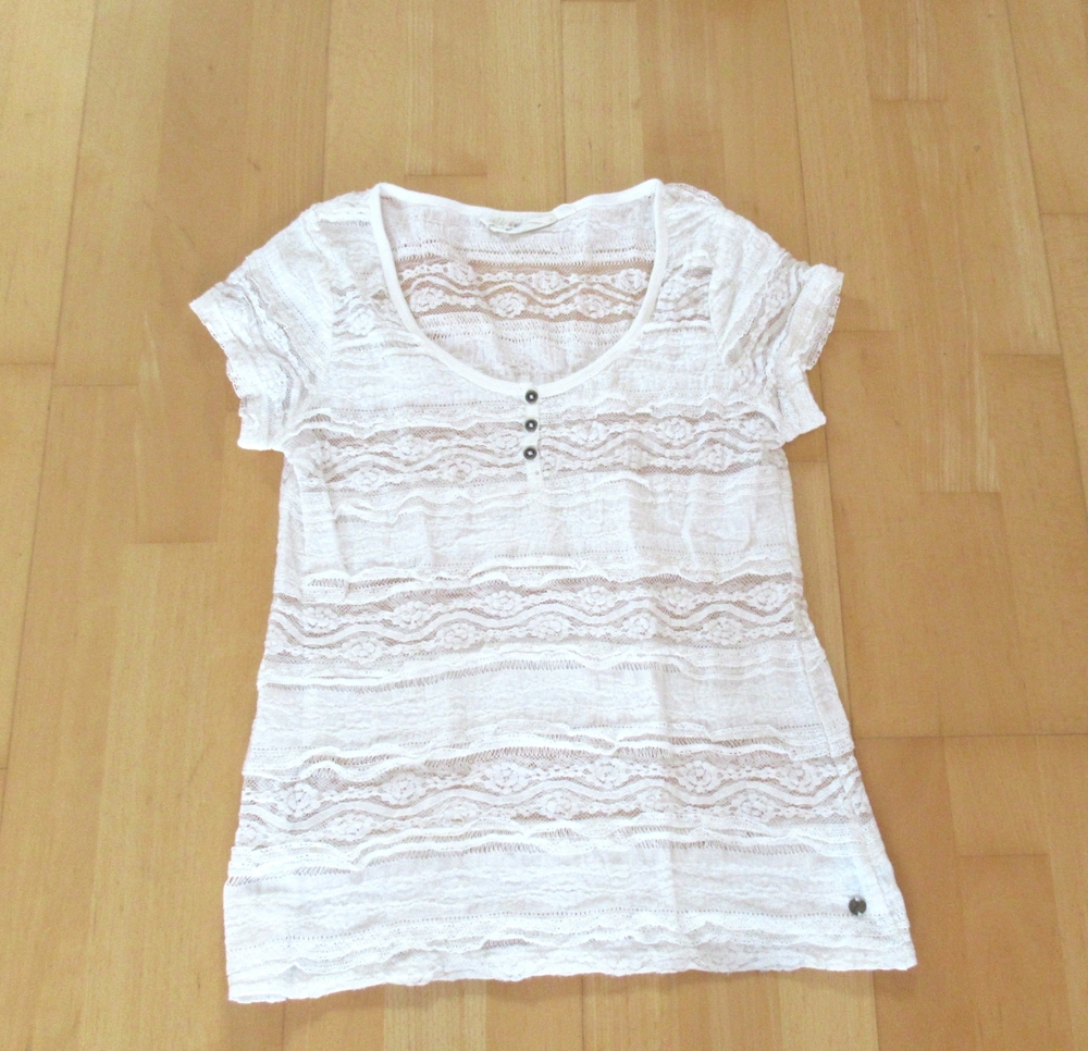 NEUWERTIGEs weißliches raffiniertes Shirt Größe S