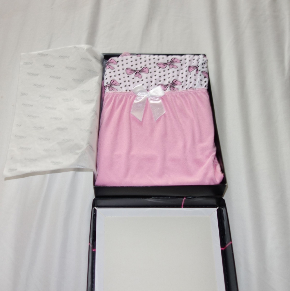 NEU süßes Nachthemd in Rosa mit Schleifen Größe M in Schachtel