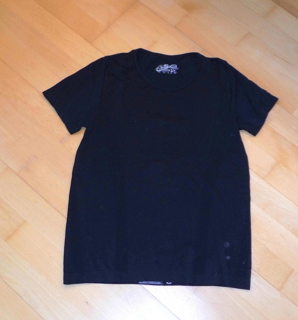 NEUES schwarzes Sportt-Shirt von Sport Tech Größe 42