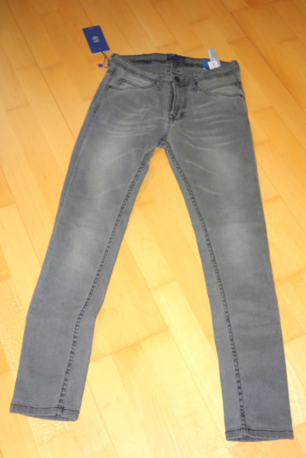 NEU graue Jeans skinny Fit Größe 38