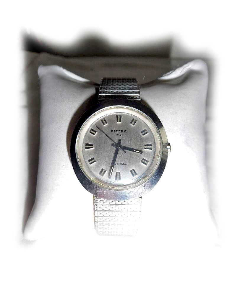 Armbanduhr von Bifora