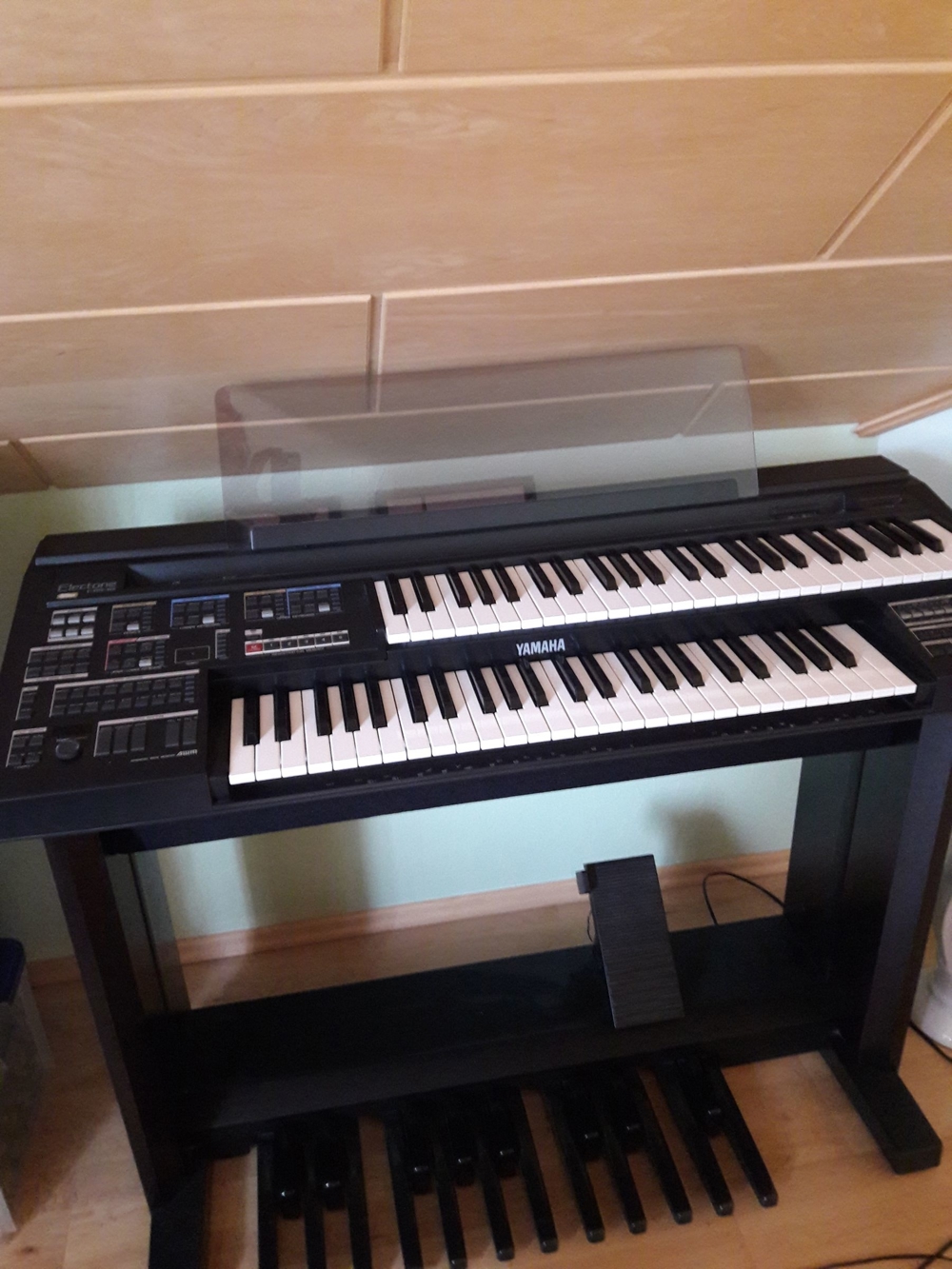 Yamaha Electone Orgel HE-6