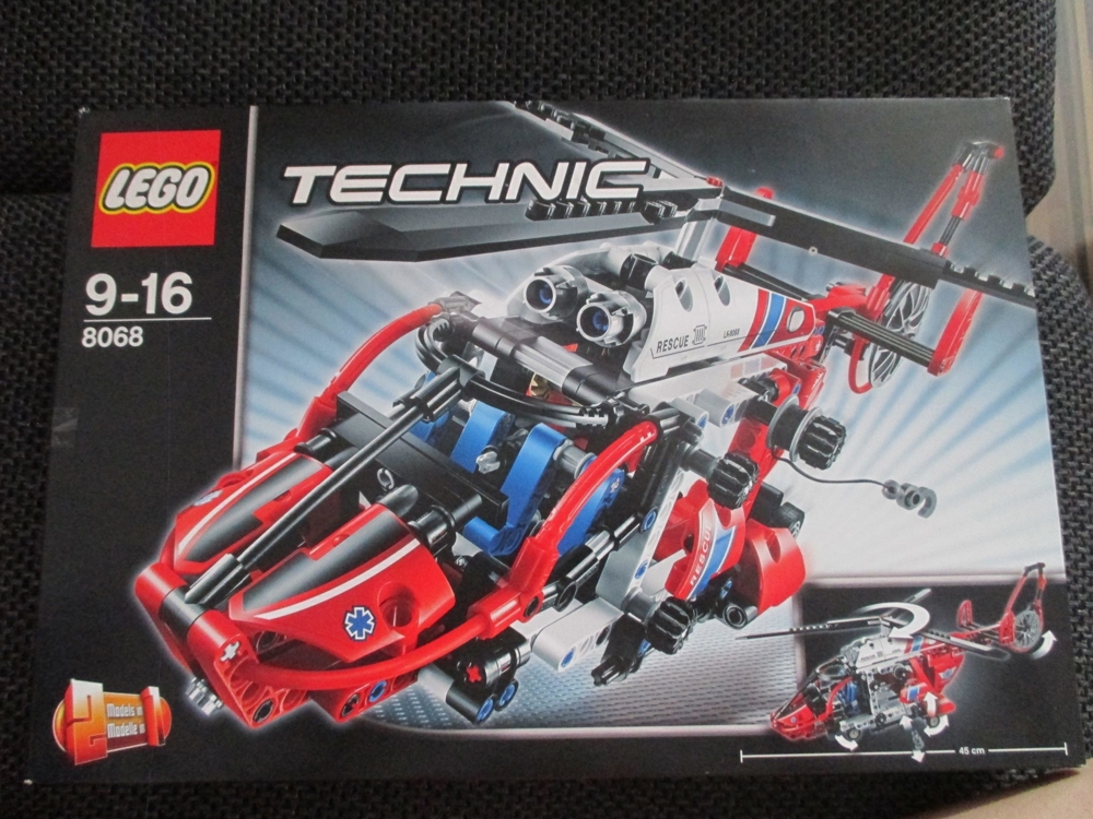 LEGO Technic 8068 - Rettungshubschrauber