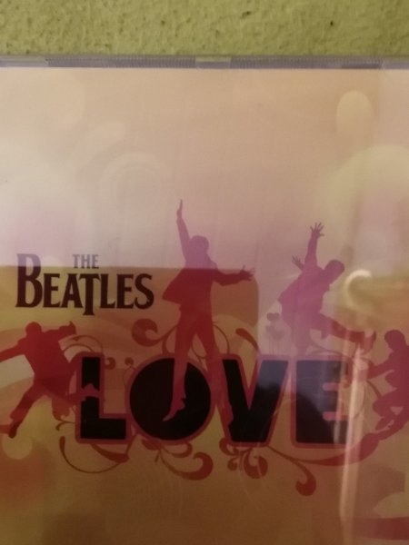 CD THE BEATLES Love 26 super Titel